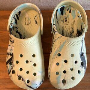 Kids Crocs Classic Clogs – Size C13 (US Kids 13) – Blue/Black Marble